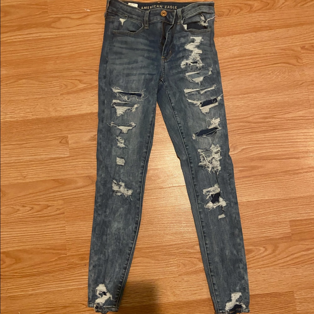 High Waisted Ripped Skinny American Eagle Jeans Size 6